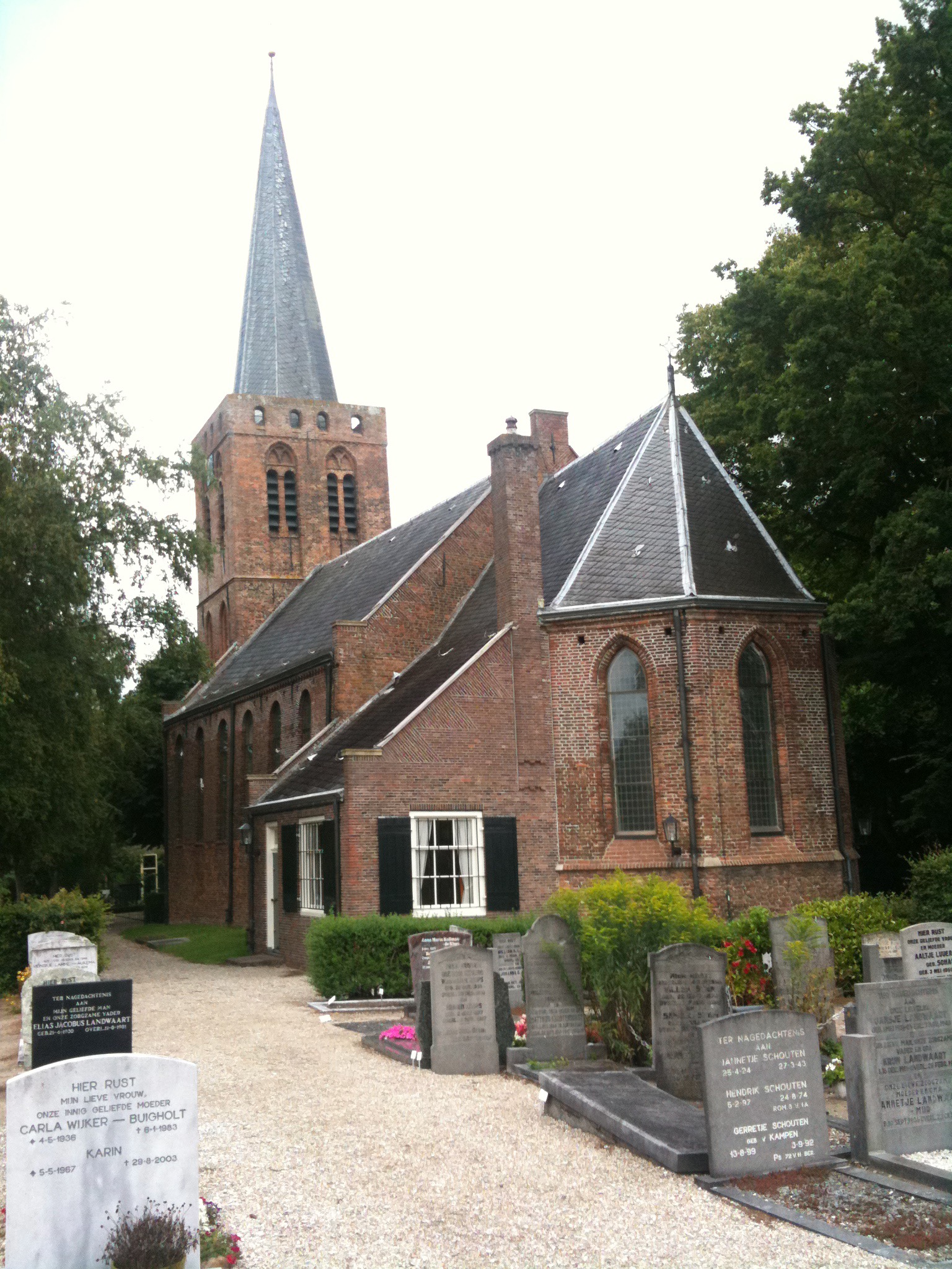 Kerkje in Kortenhoef waar ze getrouwd zijn.