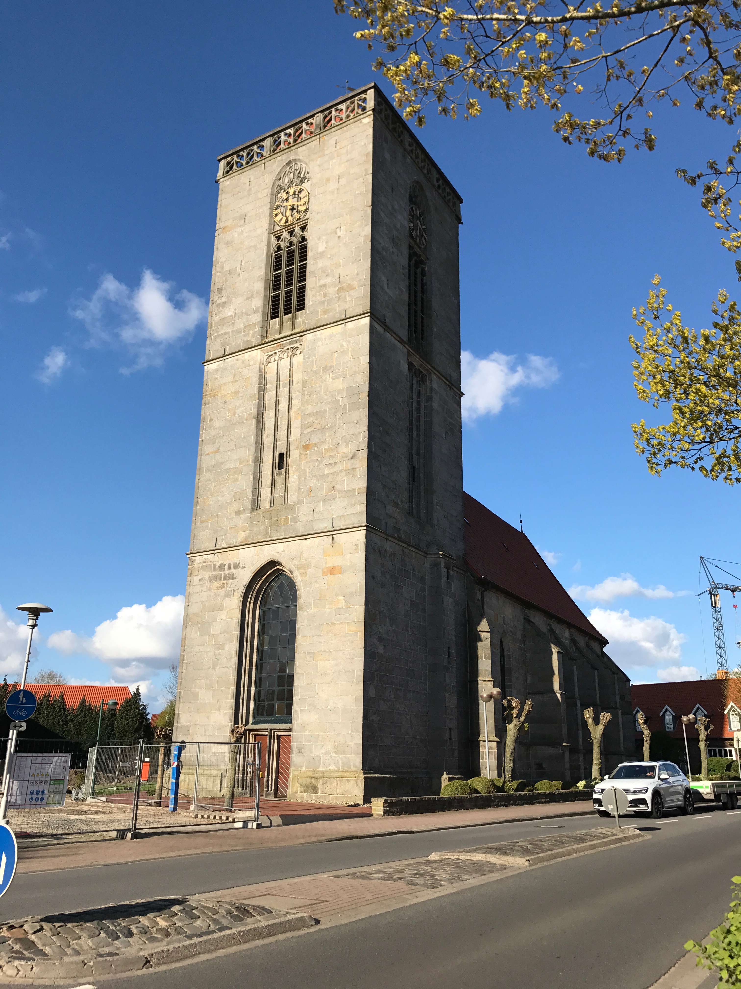 Kerk in Veldhausen, anno 2017. Hij was hier vanaf 1804 tot zijn dood in 1842 predikant.