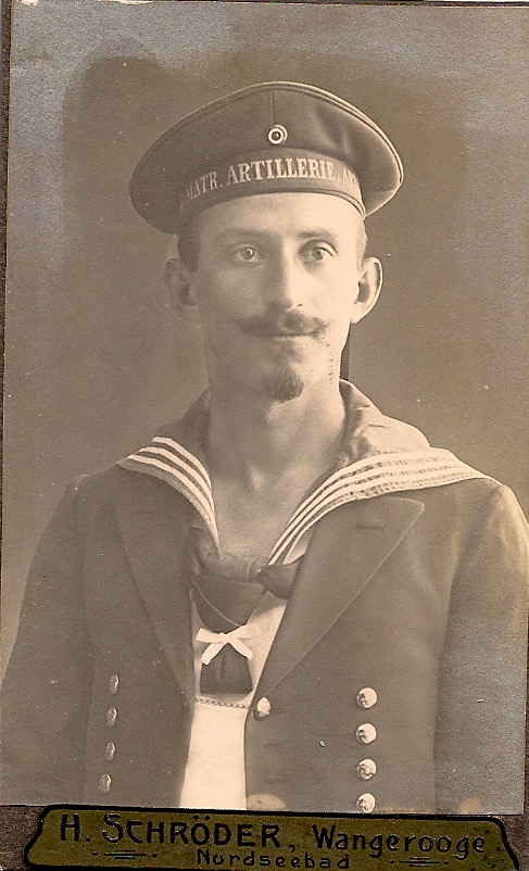 their son Dagobert Levy; son of Moritz Levy en Röschen Leeuwarden as a WW1 sol.dier (Kriegsmarine)