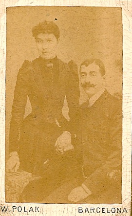 Röschen and Moritz Levy-Leeuwarden. Her cousin Wolf Polak had a photo studio in Barcelona (Playa de Catalunya).